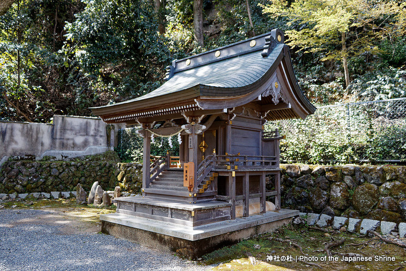 祖霊社