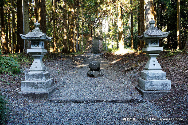 山宮浅間神社の境内